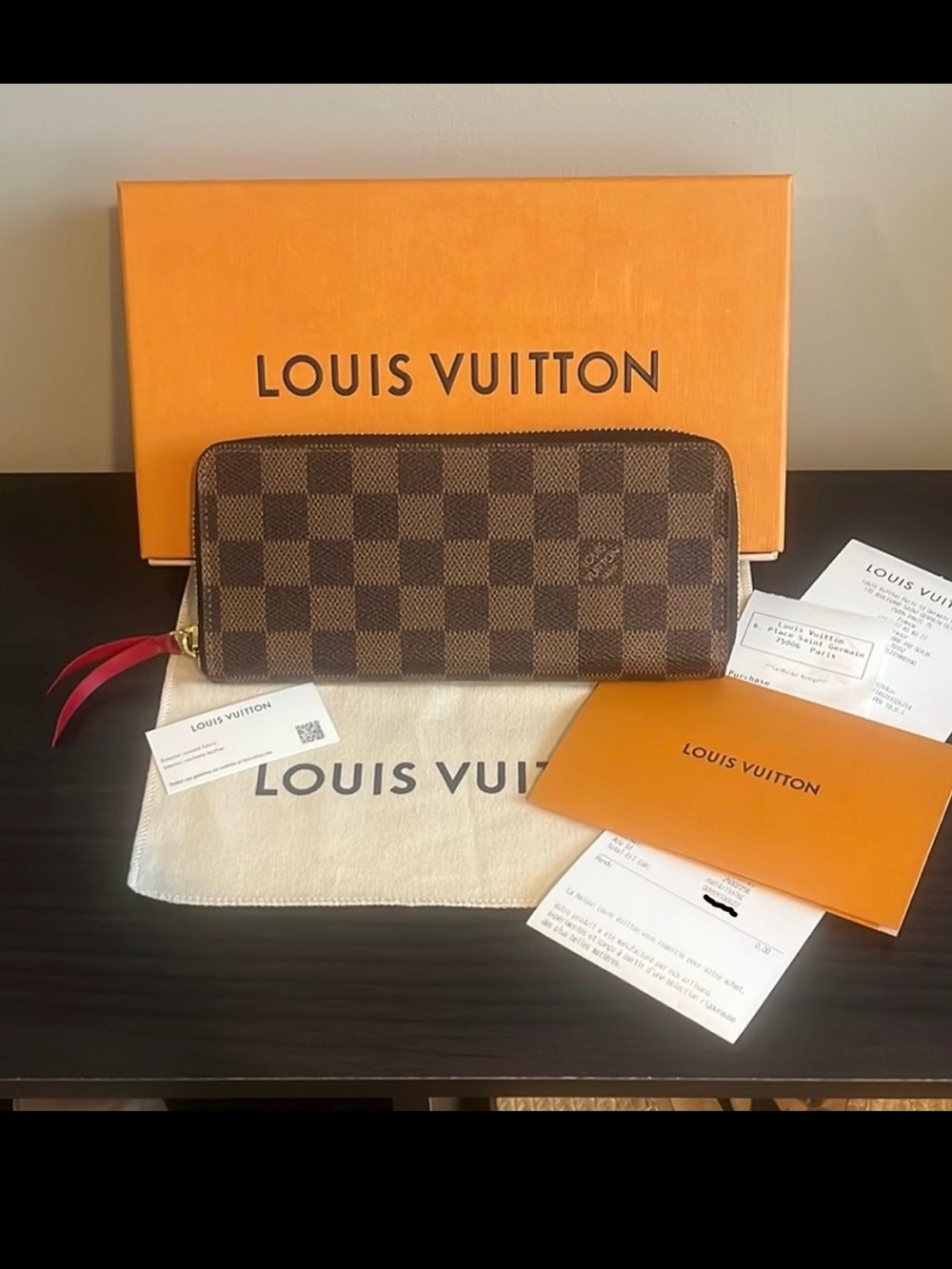 Louis Vuitton Damier Ebene Zippy Wallet
